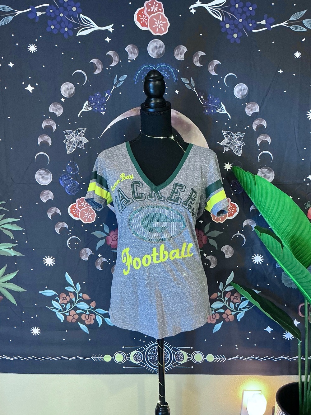 Women's Packers Football V-Neck 💚💛